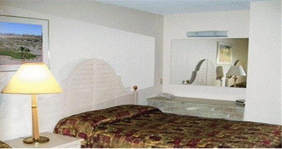 Nevada Club Inn Bullhead City Habitación foto